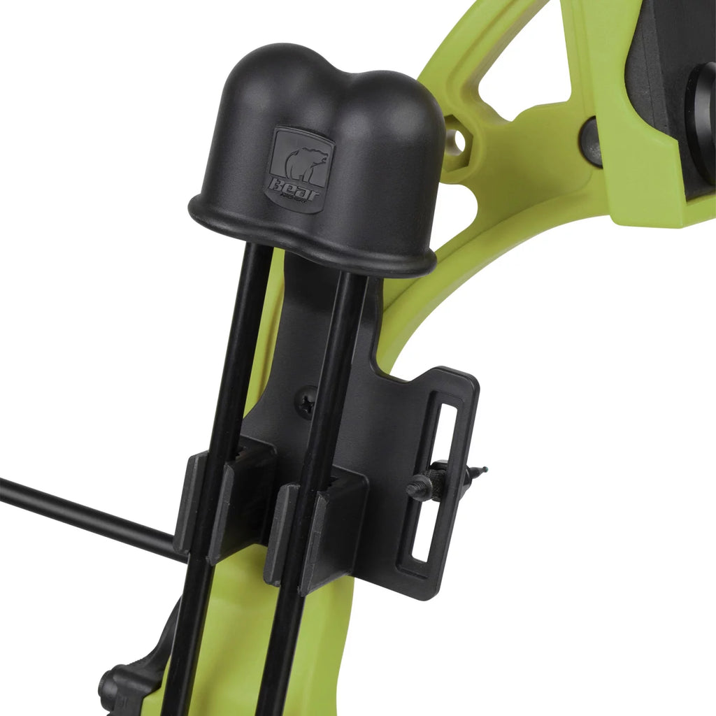 Bear Archery Brave Youth Bow Includes Whisker Biscuit, Arrows, Armguard, and Arrow Quiver Recommended for Ages 8 and Up –&nbsp;Green