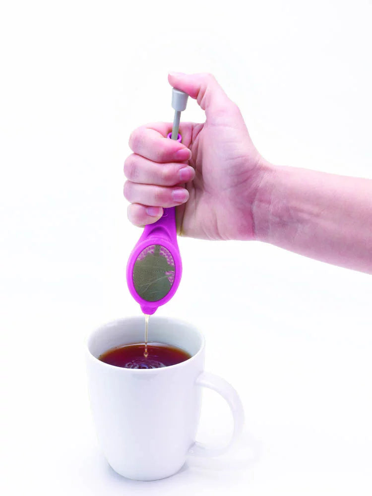 Jokari Loose Leaf Tea Infuser with Squeeze Pump also Usable with Tea Bags 4 Pk