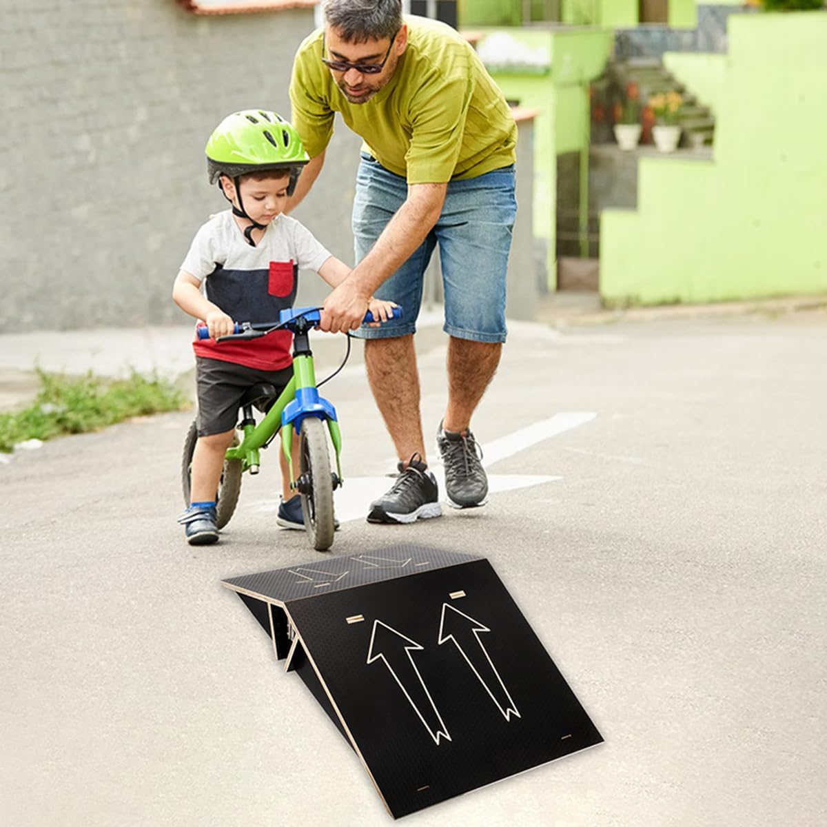 Skateboard Ramp Bike Ramp Double Sided Scooter ramp Skate ramp RC ramp with Carry Rope for Kids Boys Girls Adults Jumping Foldable Jump and Trick Ramp Launch Ramps Skateboard Accessory Black