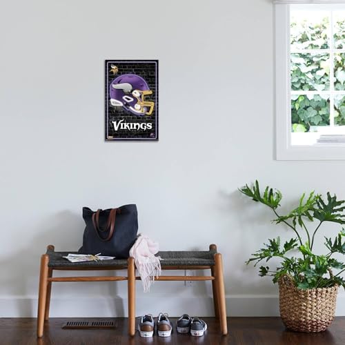 Trends International NFL Minnesota Vikings - Neon Helmet 23 Wall Poster