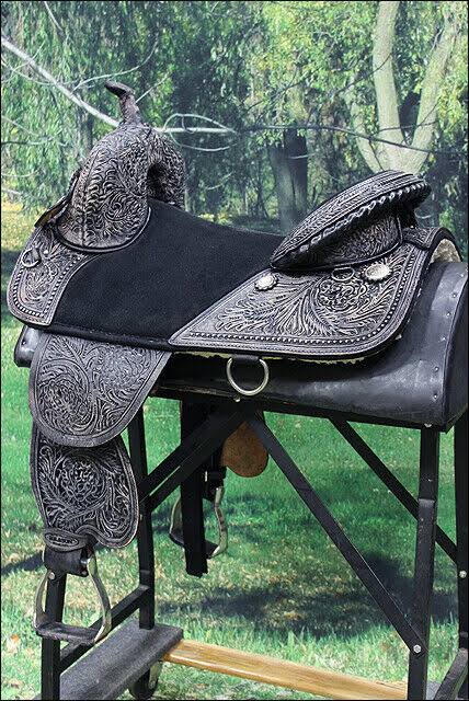 Hilason 16 in Western Horse Saddle Treeless Trail Barrel Leather